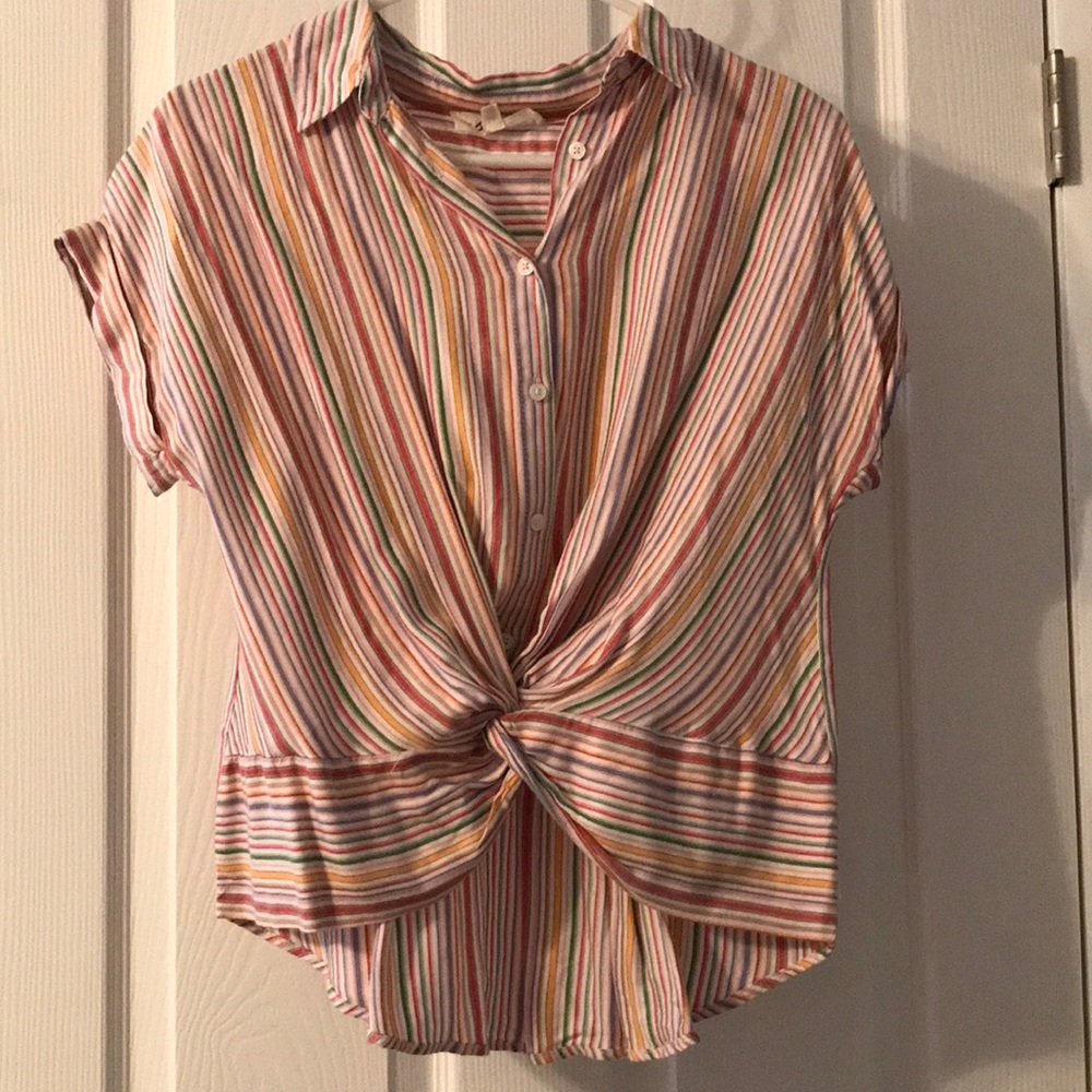 multicolored button collared shirt